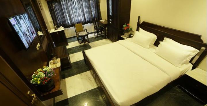 Oyo 1681 Hotel Devansh ウダイプル エクステリア 写真