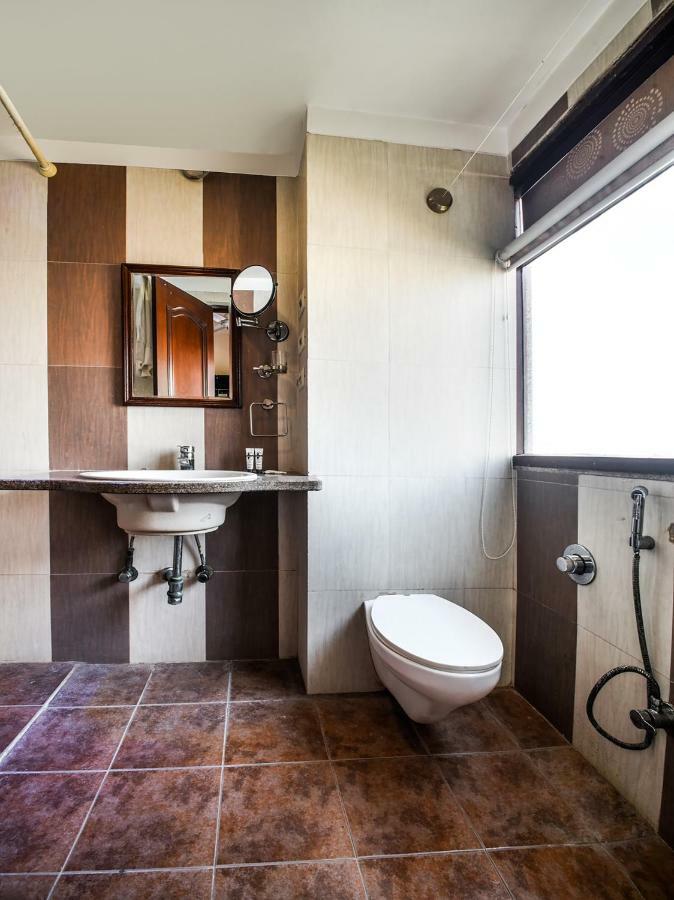 Oyo 1681 Hotel Devansh ウダイプル エクステリア 写真