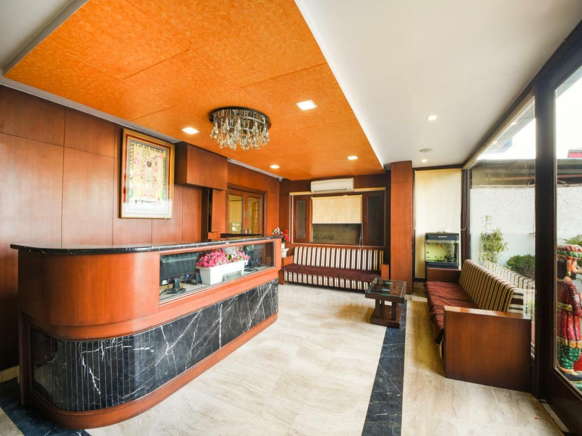 Oyo 1681 Hotel Devansh ウダイプル エクステリア 写真